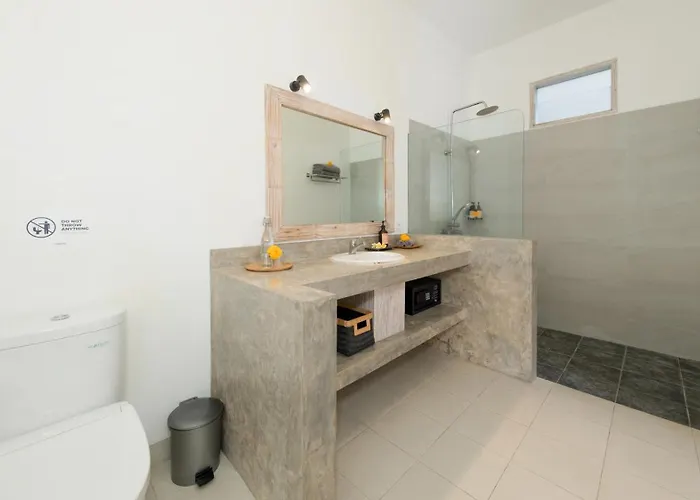 Villa Hiburan Seminyak (Bali)