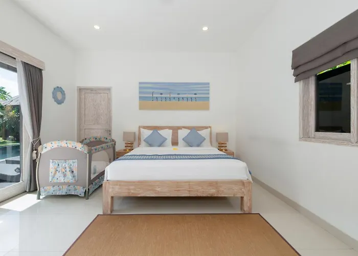 Villa Hiburan Seminyak (Bali)