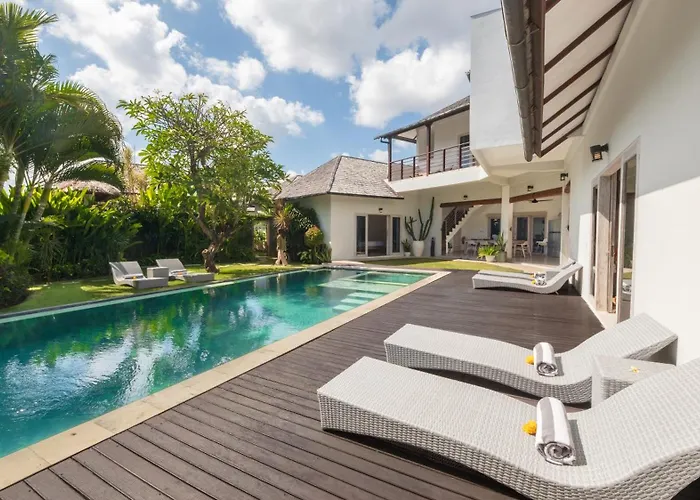 Hiburan Villa *