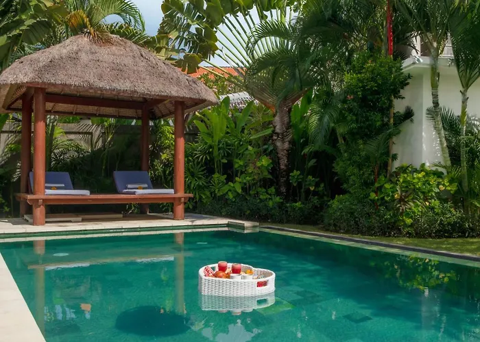 Villa Hiburan Seminyak (Bali)