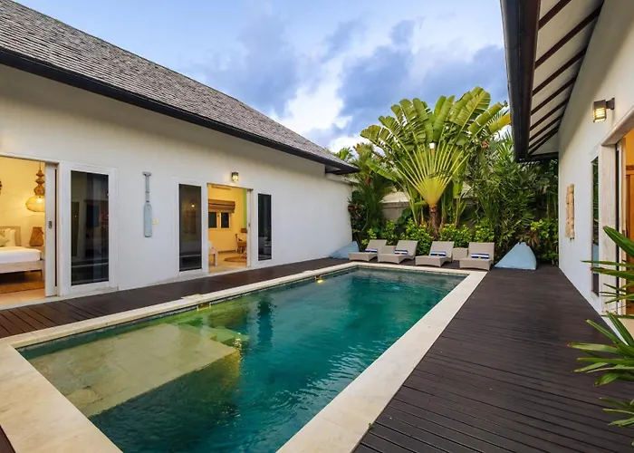 Hiburan * Seminyak (Bali)